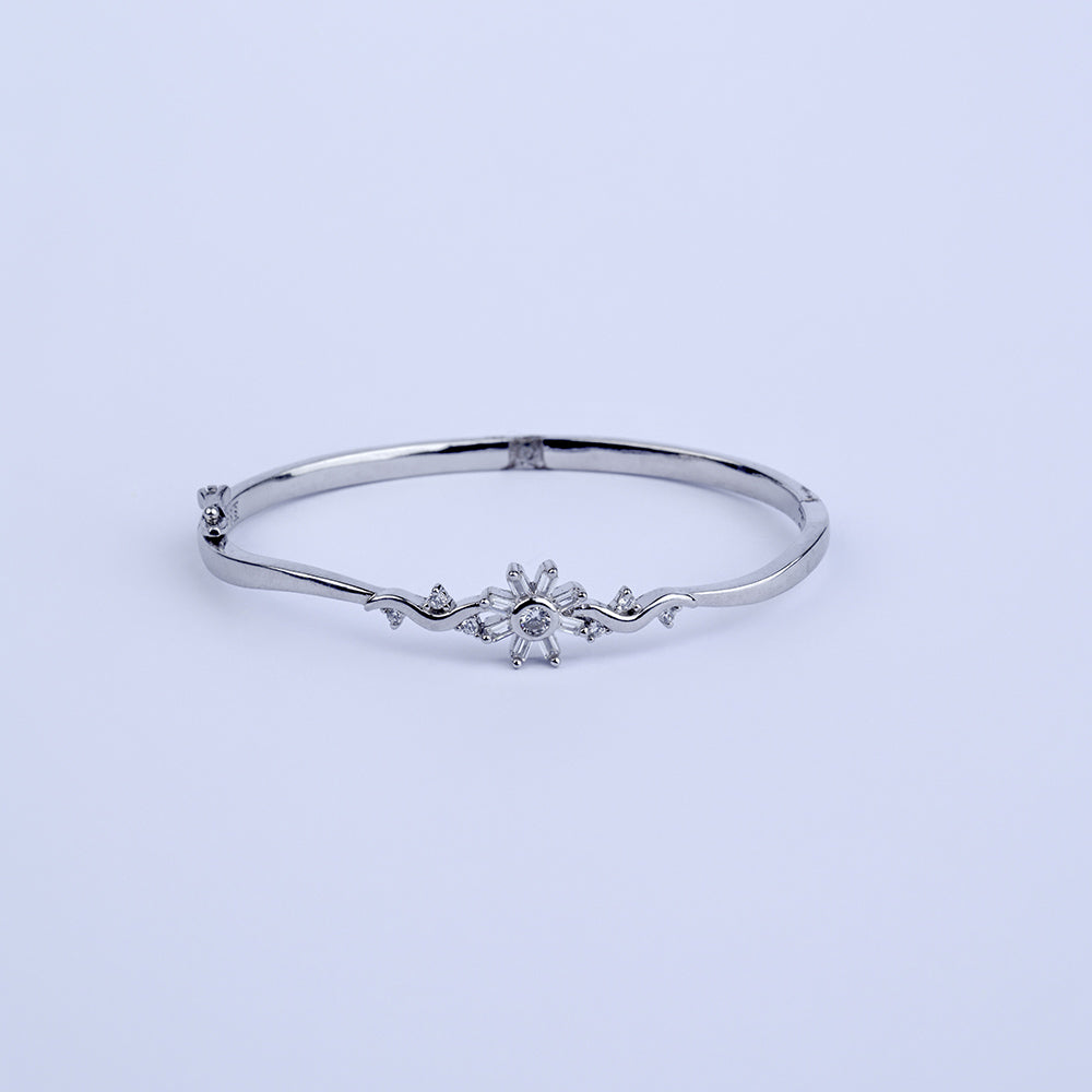 Fancy Flower Bracelet  Slb